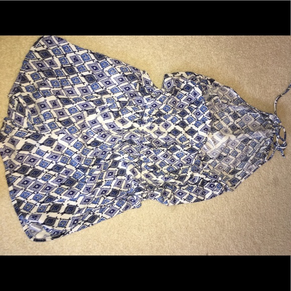 Lulu’s Blue romper - Picture 3 of 3